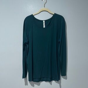 Lululemon Women's Long Sleeve Emerald Workout Top Running Training. Sz 10